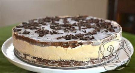 Photo: نحوه تهیه کیک بستنی با لایه شکلات