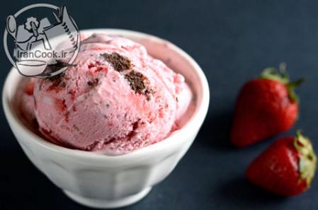 Photo: آموزش تهیه ی بستنی چیز کیک توت فرنگی
