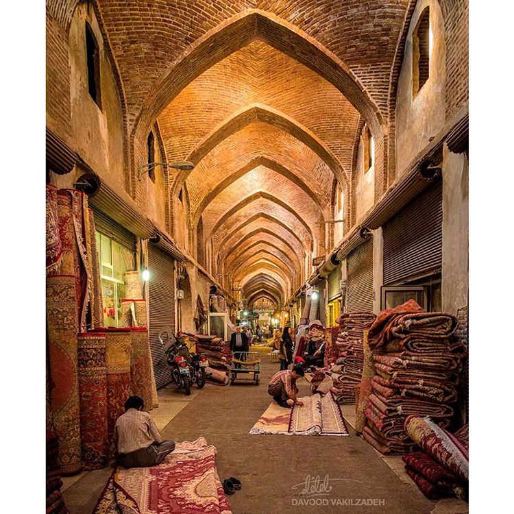 Photo: نماي داخلي بازار امام خميني(ره) شهر جديد لار