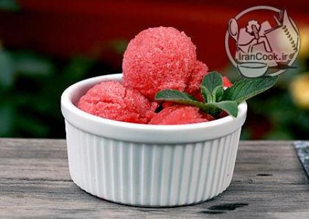 Photo: آموزش تهیه بستنی یخی توت فرنگی