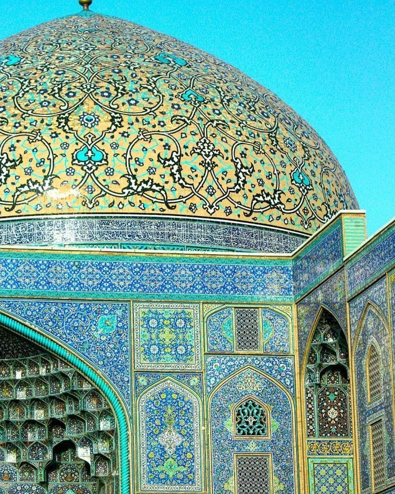 Photo: sheikh lotfollah mosque architecture