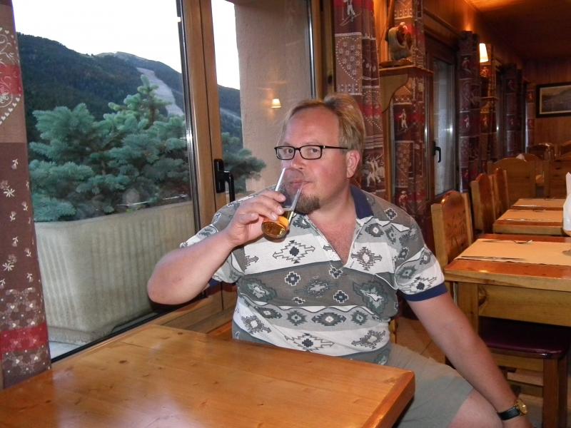 Photo: Enjoying J&B Scotch in Soldeu