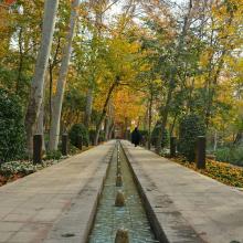 عکسی از باغ ایرانی ده ونک تهران