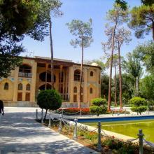 نمایی زیبا از کاخ هشت بهشت اصفهان
