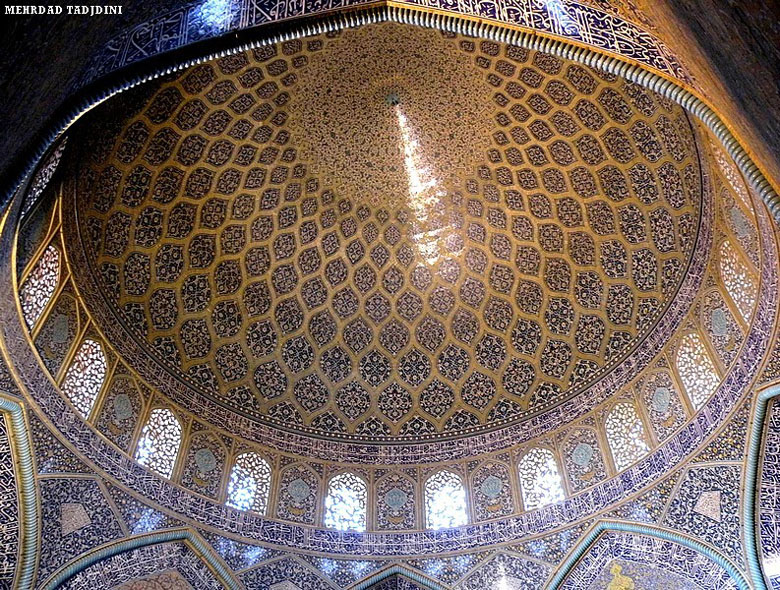 Photo: عکس از گنبد زیبای مسجد شیخ لطف الله