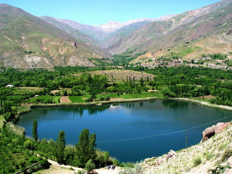 Photo: دریاچه اوال منطقه الموت قزوین