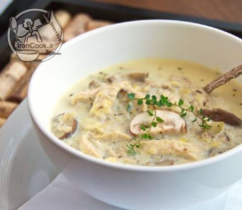 Photo: نحوه ی پخت سوپ قارچ و مرغ خامه ای