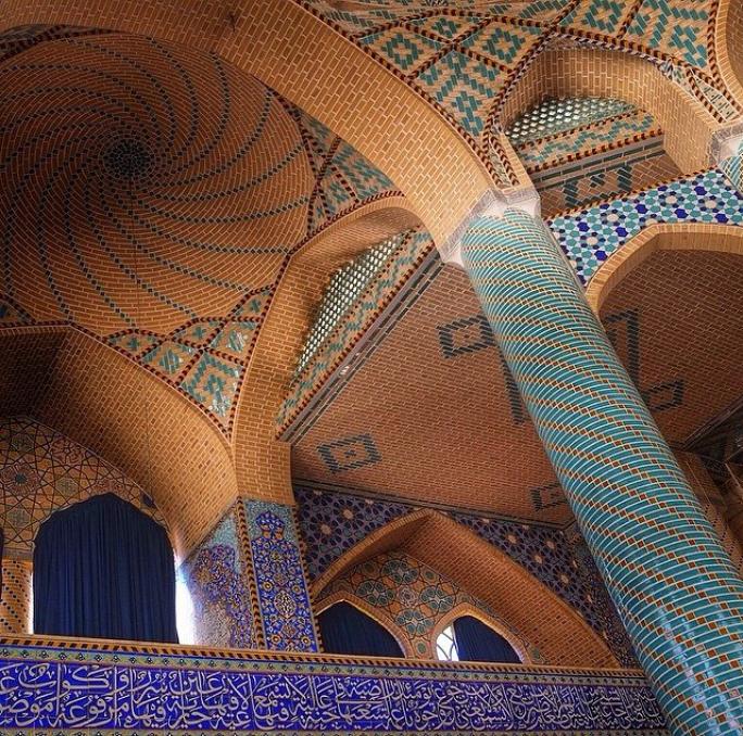 معماری زیبای مسجد ، یزد