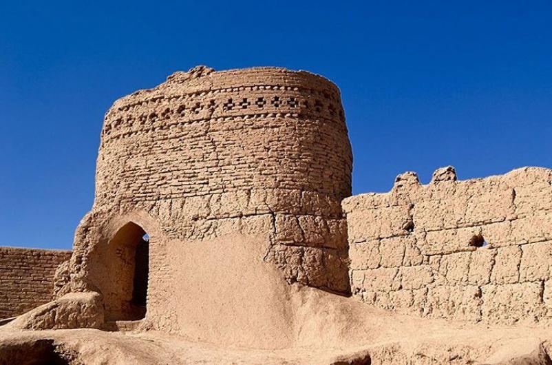 عکس از قلعه ی تاریخی نارين ، يزد