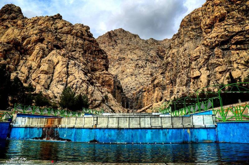 عکس زیبا از دریاچه ی پارک کوهستان کرمانشاه