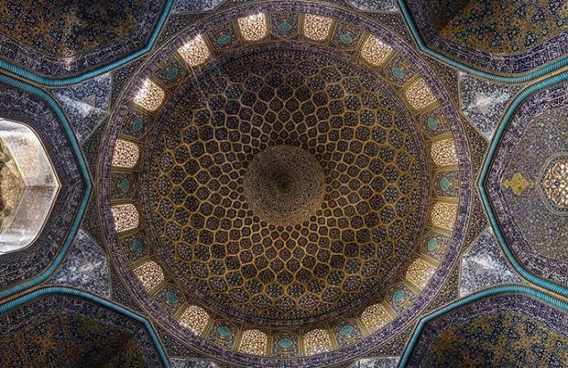 Photo: Sheikh Lotfollah Mosque, Safavid Iranian architecture masterpiece
