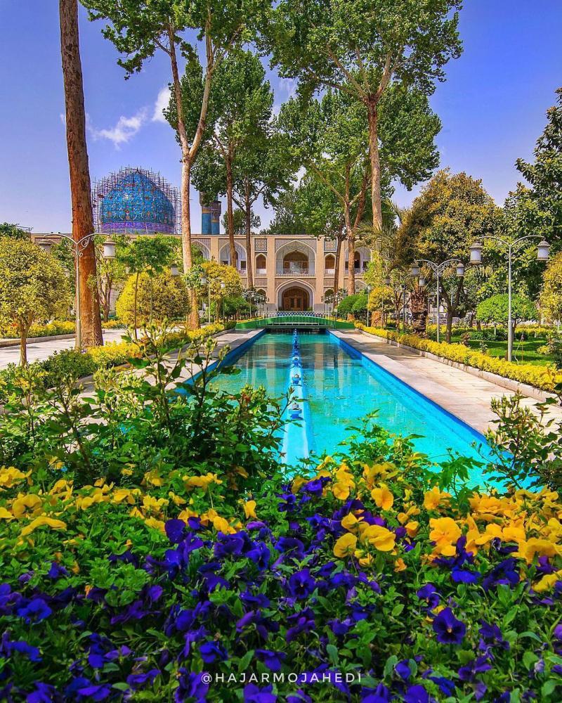 Travel To Hotel Abbasi of Isfahan