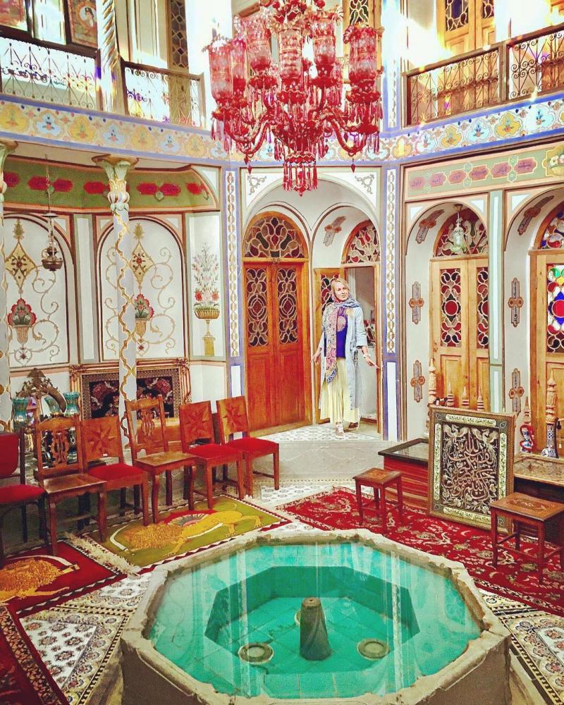 Travel to Molla Bashi historical house in Isfahan Iran