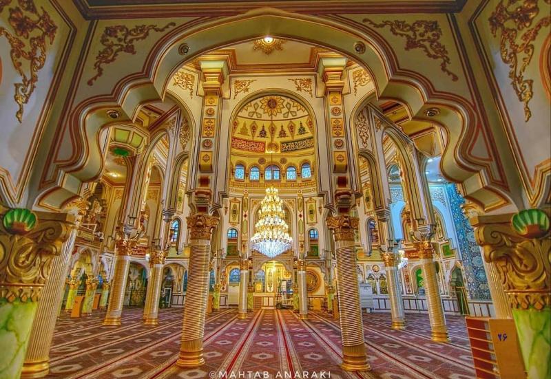 Travel to visit Shafei Jame Mosque in Kermanshah of Iran