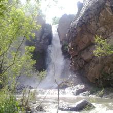 آبشار زیبای شلماش ( ابشار شلماش )