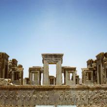 عکس زیبا از ستون های تخت جمشید ، مرودشت ، فارس