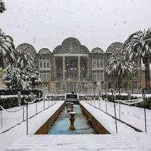 باغ ارم شیراز در یک روز زیبای برفی