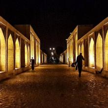 عکسی از پل خواجو در شب،اصفهان