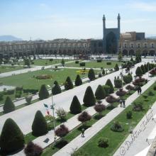 image of نمایی از نقش جهان و مسجد امام از بالای عالی قاپو