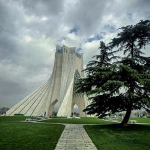 عکس زیبا از میدان و برج آزادی تهران