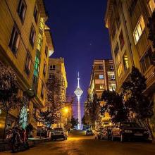 image of برج میلاد در شب ، تهران
